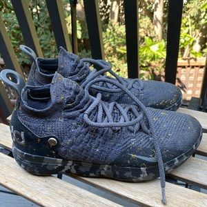 Nike KD basketball shoes youth 8.5